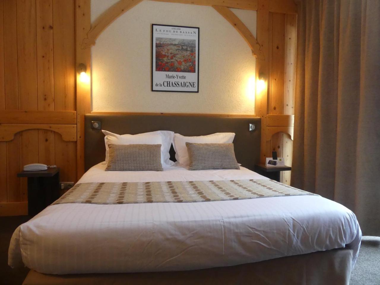 Aux Truites Bleues Hotel Fort-du-Plasne Buitenkant foto