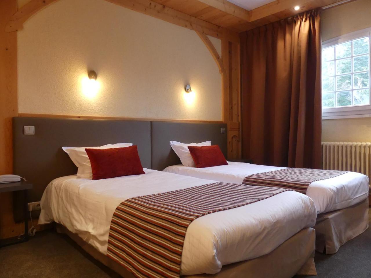 Aux Truites Bleues Hotel Fort-du-Plasne Buitenkant foto